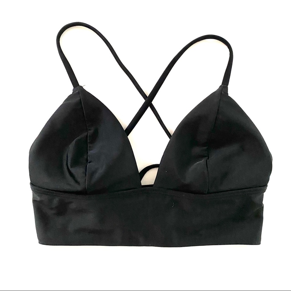 SOLD! 💚Hollister Black Long Line Bikini Top - Picture 4 of 9